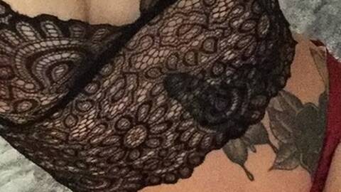 Queenaddie19 Queenaddie19